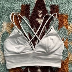 Lululemon Athletica White Strappy Yoga Size 4Bra